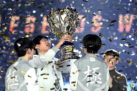 今年会jinnianhui金字招牌 寻找80的抖音小游戏程序
